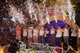 Pembukaan Surabaya Holiday Super Sale (SHSS) di Pakuwon City Mall, Minggu (30/11/2025) | Foto: Dimas AP/BI