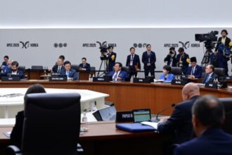 Presiden Prabowo Subianto menyampaikan national speech pada APEC Economic Leaders’ Meeting (AELM) sesi ke-2 di Hwabaek International Convention Centre (HICO), Gyeongju, Republik Korea, Sabtu (1/11/2025) | Foto: Biro Pers Setpres