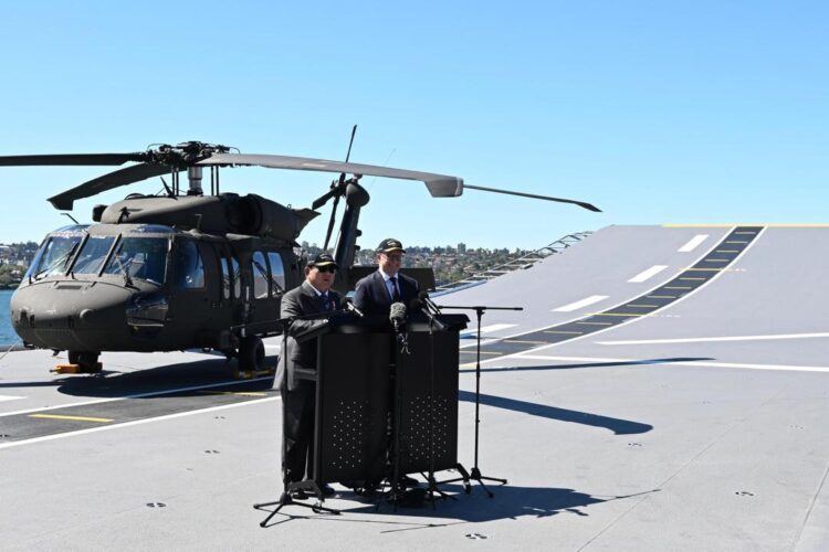 Keterangan pers bersama Presiden RI Prabowo Subianto dan PM Australia Anthony Albanese di atas Kapal HMAS Canberra di Garden Island Naval Base, Sydney, Australia, Rabu (12/11/2025) | Sumber Foto: Biro Pers Setpres