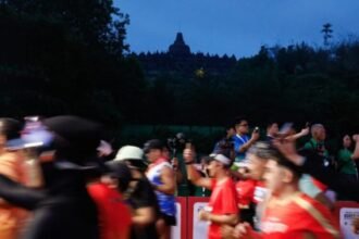 Lomba lari Bank Jateng Borobudur Marathon 2025 di area Taman Lumbini, kompleks Candi Borobudur, Magelang, Jawa Tengah, Minggu (16/11/2025) | Sumber Foto: Pemprov Jateng
