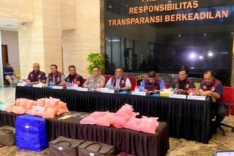 Konferensi pers pengungkap kasus kepemilikan ratusan ribu ekstasi yang digelar di Bareskrim Polri, Jakarta Selatan, Selasa (25/11/2025) | Sumber Foto: Hum/Polri