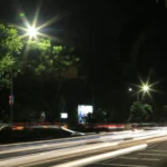 Ilustrasi: Lampu penerangan jalan umum (PJU) di Kota Surabaya | Sumber Foto: Pemkot Surabaya