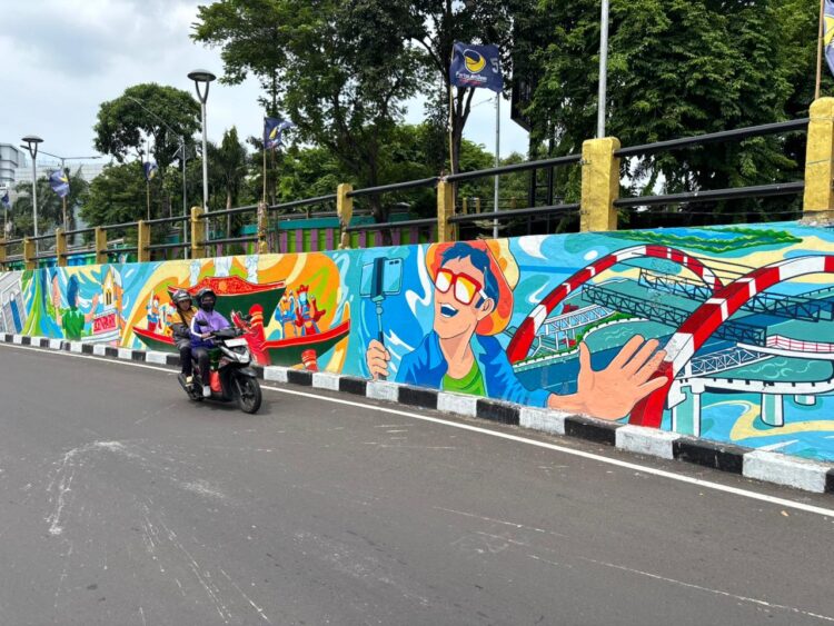 Mural di Jalan Gubeng Pojok Surabaya usai diperbaiki pasca menjadi korban vandalisme orang tak dikenal (OTK) | Foto: Pemkot Surabaya.