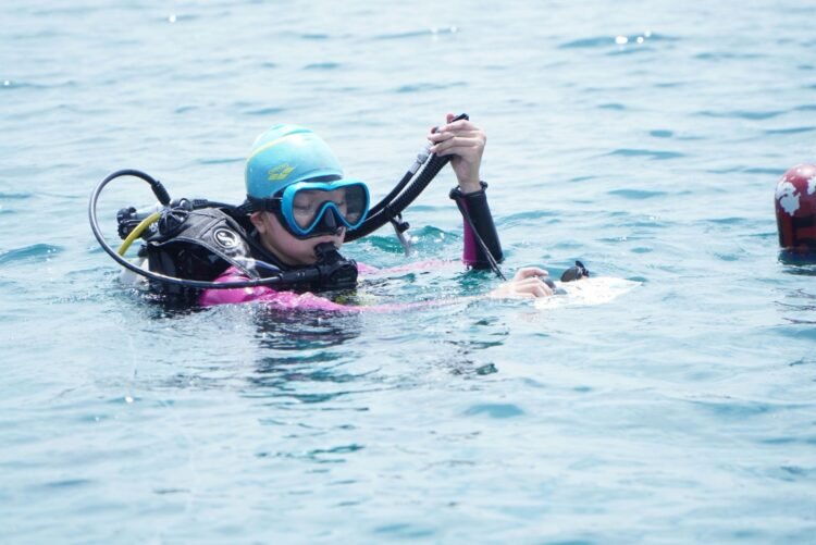 dok. Kejuaraan Tingkat Nasional OWF & OBA Piala Gubernur Jatim 2025 di Pantai Pasir Putih, Situbondo | Foto: Ist/Dimas Ap
