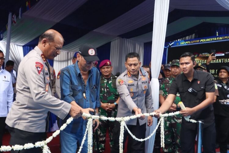 Peresmian Dermaga Danantya Virendra serta kapal taktis RBB milik Satpolairud Polresta Banyuwangi, Senin (8/12/2025) | Foto: Hum/Polda Jatim