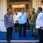 Rapat koordinasi ini membahas tindak lanjut arahan Presiden Prabowo terkait percepatan penanganan bencana alam di sejumlah wilayah Sumatra | Sumber Foto: Hum/Kemenko Polkam