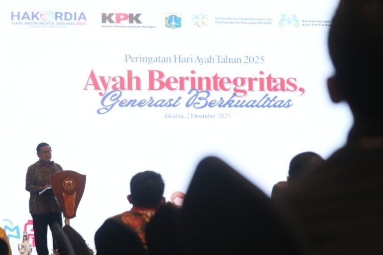 Gubernur DKI Jakarta, Pramono Anung, saat membuka Peringatan Hari Ayah pada rangkaian Hari Antikorupsi Sedunia Tahun 2025, di Tanah Abang, Jakarta Pusat, Selasa (2/12/2025) | Foto: Kominfotik DKI