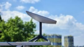 Ilustrasi internet satelit Starlink (Source: unsplash)