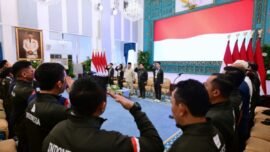 Acar penghargaan kepada para atlet dan pelatih Indonesia pada ajang Sea Games ke-33 Thailand, di Istana Negara, Jakarta, Kamis (8/1/2026). (BPMI Setpres)