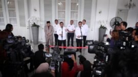 Gubernur DKI Jakarta Pramono Anung dan Gubernur Lemhannas RI Tubagus Ace Hasan Syadzily, saat memberikan keterangan pers di Balai Kota Jakarta, Rabu (28/1/2026). (Foto: Kominfo DKI)