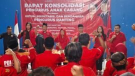 Rapat Konsolidasi PAC PDI Perjuangan di Gedung Graha Nusantara, Jalan Bibis Tama No. 22-24 Surabaya, Minggu (1/2/2026). (Ist/Lam)