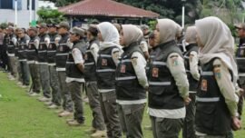 Apel Pengawasan dan Penertiban Tempat Usaha Hiburan dan Rekreasi bersama Tim Terpadu di halaman Balai Kota Jakarta, Rabu (18/2/2026) (Foto: Kominfotik DKI)