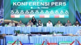 Konferensi pers pengungkapan kasus kematian seekor gajah Sumatra yang digelar di Mapolda Riau, Selasa (3/3/2026) (Foto: Divhum Polri)