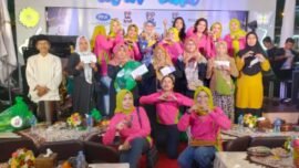 Kegiatan bakti sosial bertajuk "Jalinan Kasih Ramadan" yang dihelat oleh Ikatan Perempuan Indonesia Peduli (IPIP) di Kota Surabaya, Senin (9/3/2026) (Foto: Dimas AP/BI)