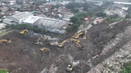Tempat Pengolahan Sampah Terpadu (TPST) Bantargebang di Kota Bekasi, Jawa Barat (Foto: Kominfotik DKI)