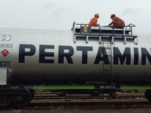 dok. Kereta Api Logistik mengangkut Bahan Bakar Minyak (BBM) (Foto: KAI Logistik)