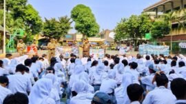 Ilustrasi: Pelajar SMAN 51 Jakarta Timur mengikuti sosialisasi dan edukasi stop perundungan, tawuran dan Narkoba pada Selasa (16/9/2025) (Foto: dok. Pemprov DKI)