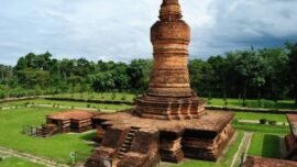 Candi-Muara-Takus