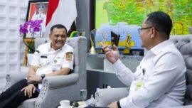 Gubernur Jawa Tengah, Ahmad Luthfi, saat menerima audiensi Kepala Kantor Wilayah Direktorat Jenderal Imigrasi Jawa Tengah, Haryono Agus Setiawan, di kantornya, Rabu (6/5/2026). (Sumber Foto: Hum Prov Jateng)