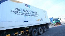 Pelepasan ekspor Frozen Yellowfin Tuna 19.906,46 Kg tujuan Amerika Serikat (USA) di Instalansi Karantina Terpadu Puspa Agro, Kabupaten Sidoarjo, Jawa Timur, Jumat (8/5/2026). (Foto: Ariandi K/BI)