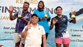 Kota Surabaya Juara Umum Kejuaraan Daerah (Kejurda) Finswimming Jawa Timur 2026 yang digelar di Kabupaten Lumajang (Foto: Ist/Dimas Ap)