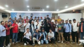 Forum silaturahmi sepak bola Jawa Timur saat menggelar pertemuan di Surabaya (Foto: Dimas AP/Ist)