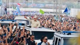 Presiden Prabowo Subianto saat menghadiri peringatan Hari Buruh Internasional di kawasan Monumen Nasional (Monas), Jakarta, Jumat (1/5/2026). (Sumber Foto: BPMI Setpres)