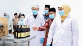dok. Gubernur Jawa Timur Khofifah Indar Parawansa meresmikan Pabrik Kapiten Nusantara milik Ponpes An-Nur II Al-Murtadlo Malang, Sabtu (9/12/2023) (Foto: Hum Jatim)