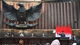 Presiden Prabowo Subianto menyampaikan KEM PPKF RAPBN 2027 dalam Rapat Paripurna DPR RI di Gedung Nusantara MPR/DPR/DPD RI, Jakarta, Rabu (20/5/2026). (Sumber Foto: Biro Pers Setpres)