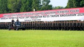Upacara Penutupan Pendidikan dan Pelantikan Perwira Polri di Lapangan Soetadi Ronodipuro, Setukpa Lemdiklat Polri, Sukabumi, Kamis (4/6/2026). (Sumber Foto: Divhum Polri)
