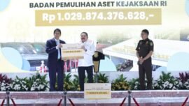Acara penyerahan dilakukan dalam kegiatan Penyerahan Hasil Lelang Badan Pemulihan Aset (BPA) Fair 2026 di Gedung BPA Kejaksaan RI, Senin (15/6/2026). (Sumber Foto: Puspenkum)