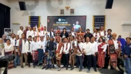 Acara pengukuhan Grace Evi Ekawati sebagai "Ibune Wong Sumba Timur". (dok: Ist/Dimas Ap)