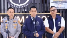 Sekretaris NCB Interpol Divhubinter Polri, Brigjen Untung Widyatmoko (tengah). (Foto: dok/Hum Polri)