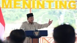 Presiden Prabowo Subianto saat meresmikan pembangunan lima bendungan di Bendungan Meninting, Kabupaten Lombok Barat, Nusa Tenggara Barat (NTB), Jumat (10/7/2026). (Sumber Foto: BPMI Setpres)