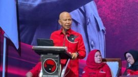 Ketua DPD PDI Perjuangan Jawa Timur Said Abdullah, saat menyampaikan laporan dalam konsolidasi internal PDIP di Kota Surabaya, Minggu (23/8/2026). (Foto: Ist/Dimas AP)
