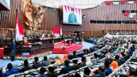 Presiden Prabowo Subianto menyampaikan pidato kenegaraan pada Sidang Tahunan MPR RI serta Sidang Bersama DPR RI dan DPD RI di Gedung Nusantara, Kompleks Parlemen, Jakarta, Jumat (14/8/2026). (Sumber Foto: BPMI Setpres)