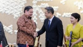 Menteri Koordinator Bidang Perekonomian, Airlangga Hartarto, dalam acara Penandatanganan Strategic Cooperation Framework Agreement antara Wiraraja Madura Industrial Estate dan Guangdong (Fenyong) ASEAN Industrial Park, di Jakarta, Rabu (5/8/2026). (Foto: Hum/Ekon)