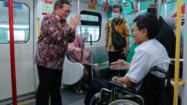 Gubernur DKI Jakarta Pramono Anung saat melakukan peninjauan di Stasiun LRT Manggarai, Jakarta Selatan pada Senin (24/8/2026). (Foto: Kominfotik DKI)