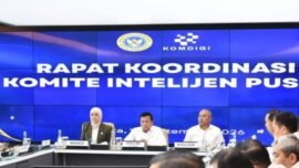Menteri Komunikasi dan Digital (Menkomdigi) Meutya Hafid bersama Kepala Badan Intelijen Negara (BIN) dan Kepala Badan Siber dan Sandi Negara (BSSN) dalam Rapat Koordinasi Komite Intelijen Pusat (Kominpus) pada Rabu (16/9/2026). (Foto: dok. Hum Komdigi)