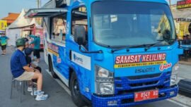 Pelayanan Samsat Mobil Keliling Pemprov Jawa Tengah. (Sumber Foto: Pemprov Jateng)