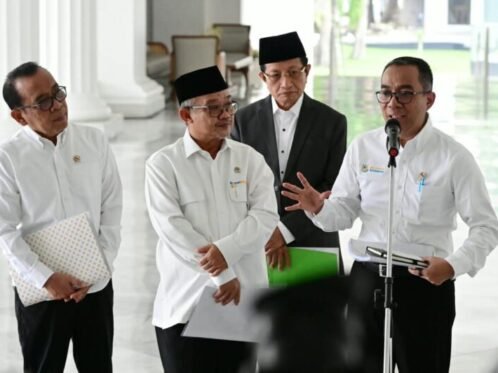 Menteri Pendidikan Tinggi, Sains, dan Teknologi (Mendiktisaintek) Brian Yuliarto, saat memberikan keterangan pers di Istana Negara, Jakarta, Rabu (23/9/2026) (Sumber Foto: BPMI Setpres)