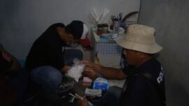 Penggerebekan di kawasan Kampung Ambon dan Kampung Boncos, Jakarta, Jumat (9/10/2026). (Sumber Foto: Hum PMJ)