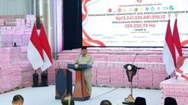 Presiden Prabowo Subianto menyampaikan sambutan di Kompleks Kejaksaan Agung Republik Indonesia, Jakarta, Selasa (6/10/2026). (Foto: dok. BPMI Setpres)