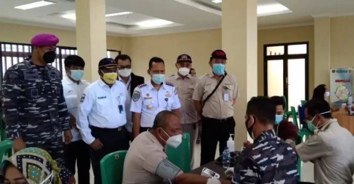 Serbuan Vaksinasi bertempat di Kantor BPTD wilayah VIII Banten, Senin (30/08/2021) | dok/photo: Ist