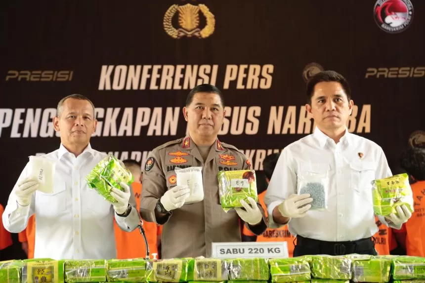 Konferensi pers pengungkapan kasus peredaran narkoba modus jalur laut di Bareskrim Polri, Jakarta, Rabu (22/2/2023) | dok/foto: Div Humas Polri