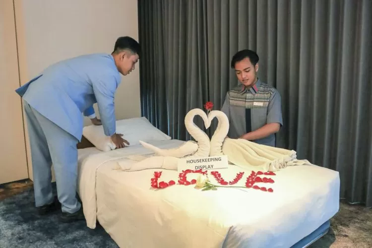 Housekeeping, salah satu program magang "Merdeka Belajar" di Vasa Hotel Surabaya | Kredit Foto: Vasa Hotel Surabaya