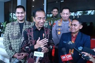Presiden Jokowi usai membuka Kongres Himpunan Mahasiswa Buddhis Indonesia di Mercure Convention Center, Jakarta, Kamis (28/3/2024) | dok/foto: BPMI Setpres